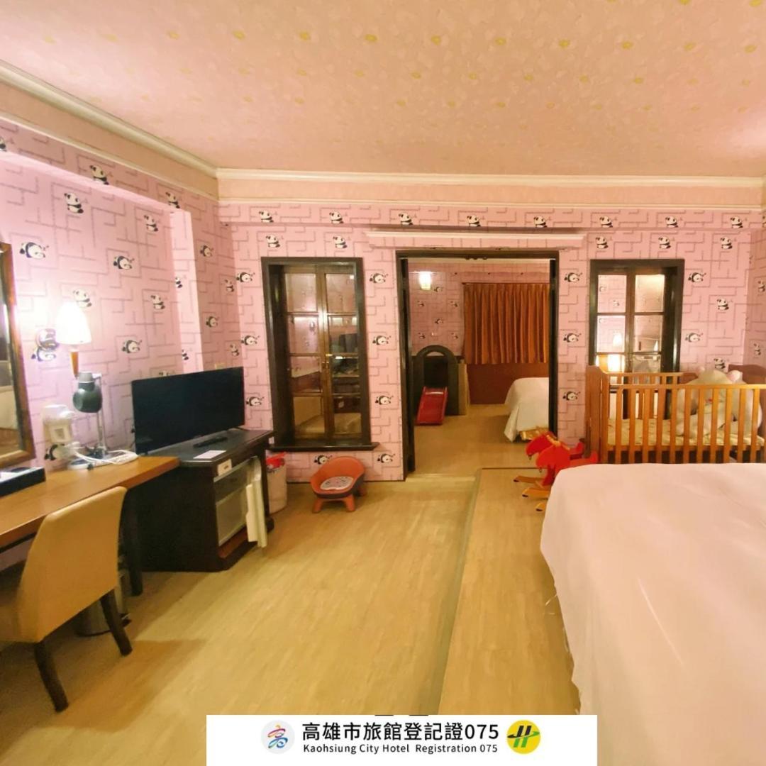 種子商旅 Hotel Kaohsiung Luaran gambar