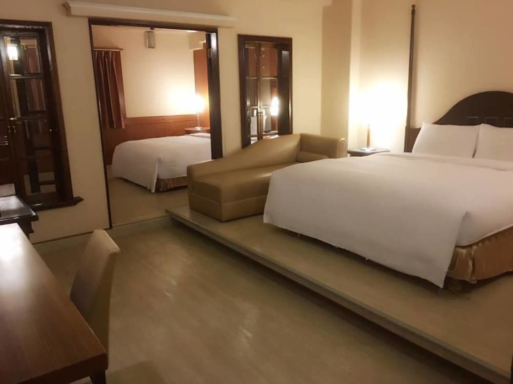 種子商旅 Hotel Kaohsiung Luaran gambar