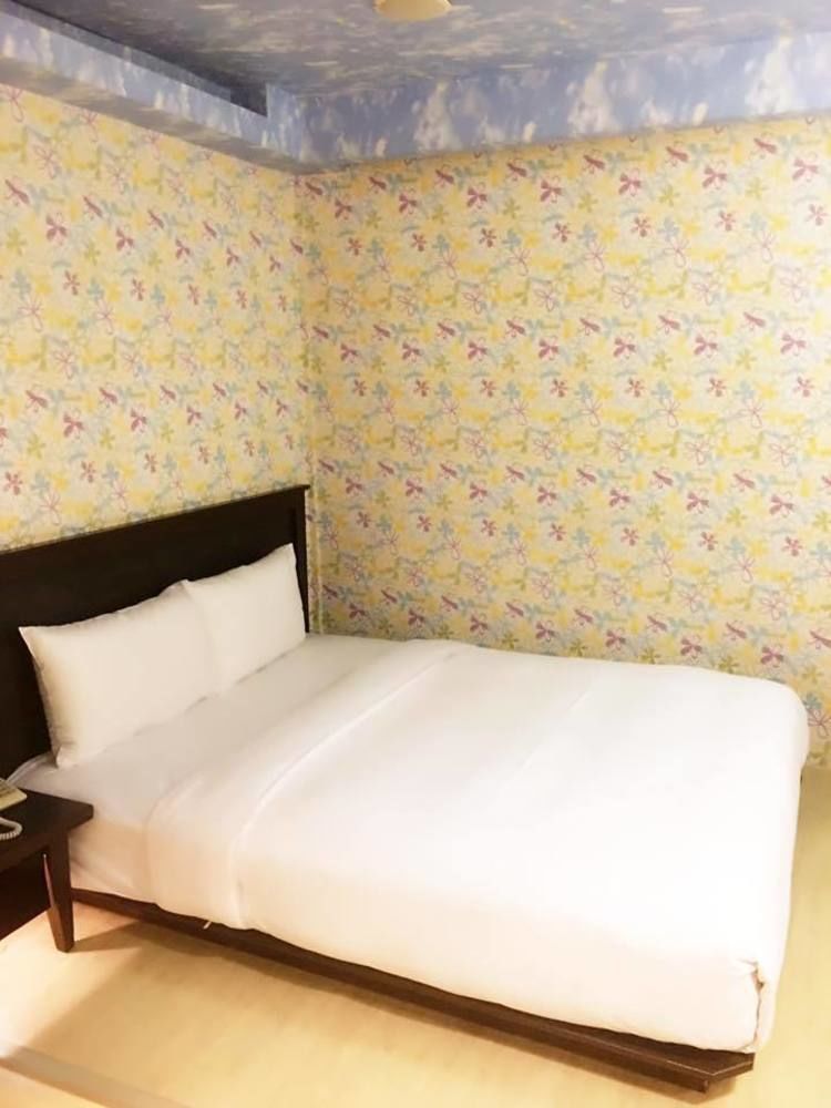 種子商旅 Hotel Kaohsiung Luaran gambar