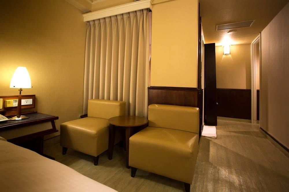 種子商旅 Hotel Kaohsiung Luaran gambar