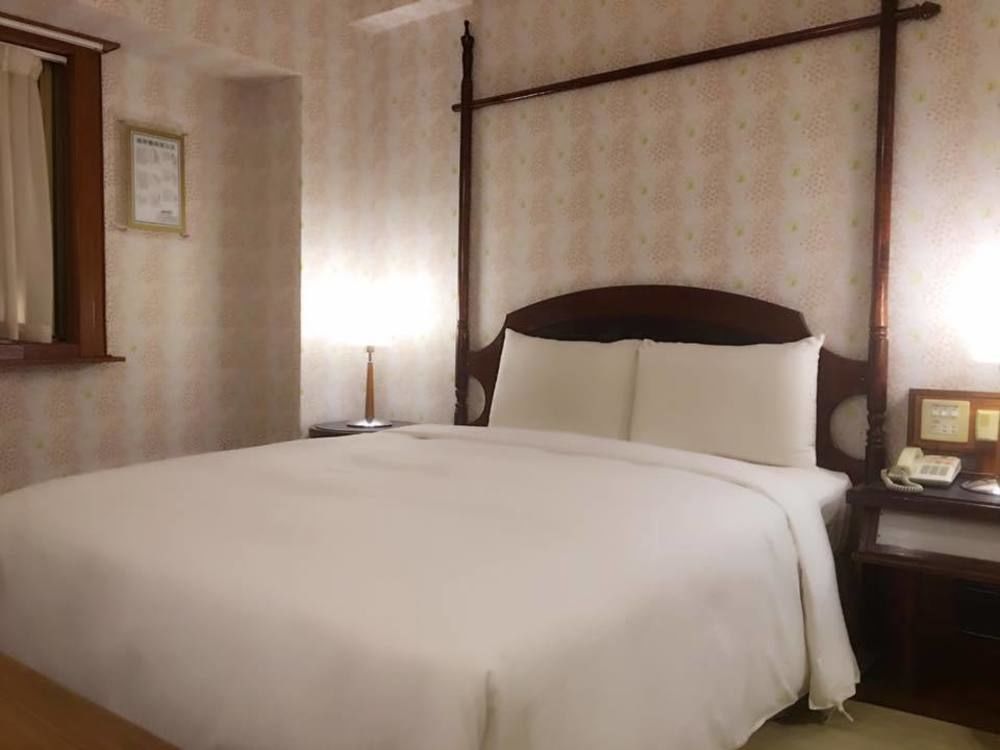 種子商旅 Hotel Kaohsiung Luaran gambar