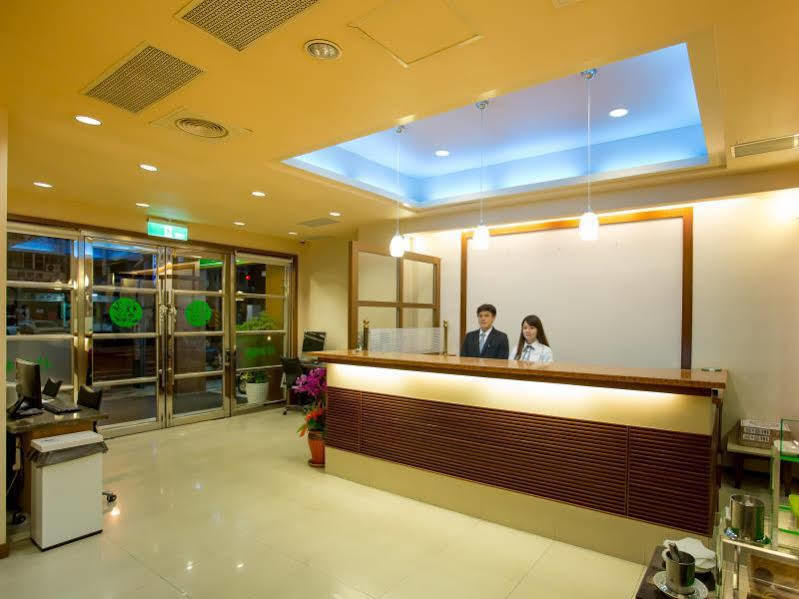 種子商旅 Hotel Kaohsiung Luaran gambar