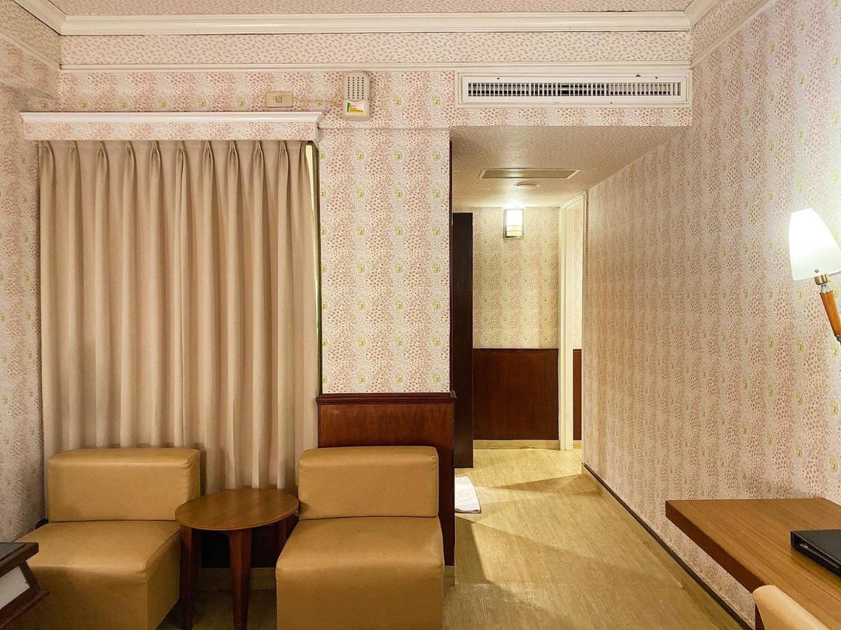 種子商旅 Hotel Kaohsiung Luaran gambar